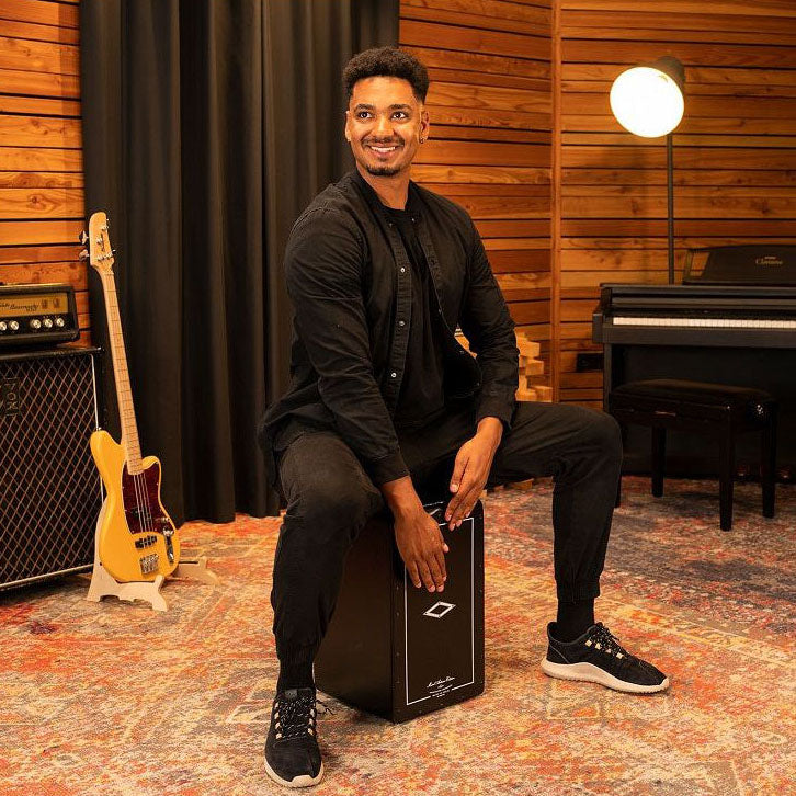 Meinl - AETLSBK Cajon Artisan Edition Tango line Satin Black - Musik Utan Gränser 