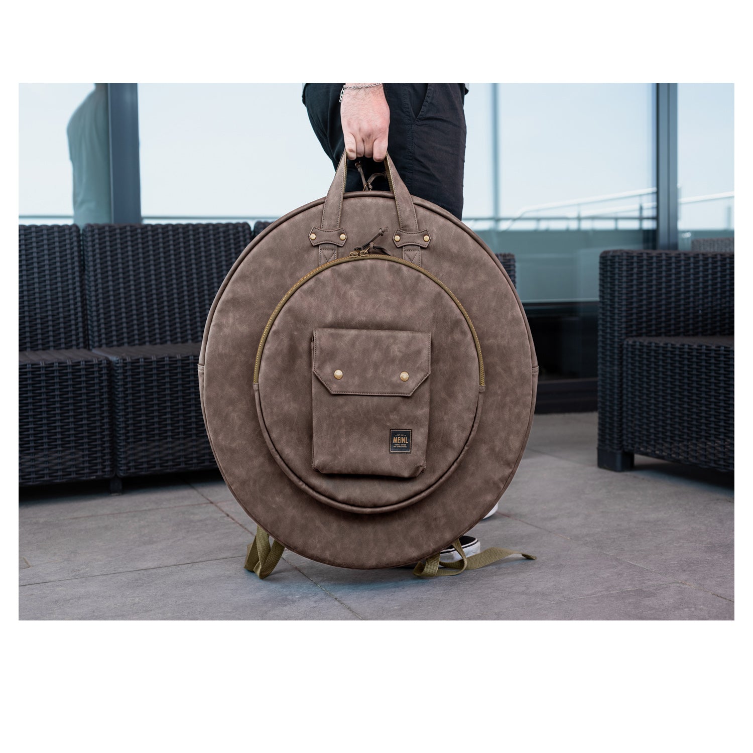 Meinl - MVHC22DB Vintage Cymbal bag 22'' w/BP straps, Dark Brown - Musik Utan Gränser 