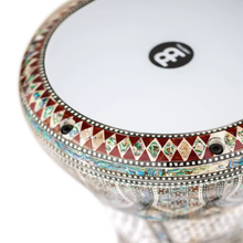 Ladda upp bild till gallerivisning, Meinl - AEED3 8 3/4&quot; Artisan Doumbek White Burl Mosaic Palacel - Musik Utan Gränser 
