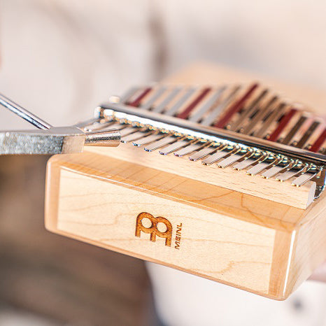 Meinl Sonic Energy - PKL1709H Kalimba C Major 17-Notes Maple med pickup - Musik Utan Gränser 