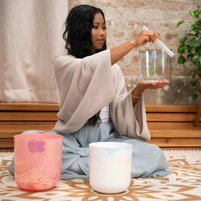 Meinl Sonic Energy - ECSBSETEBG Essence Crystal Singing Bowl Set E4/B3/G3 - Musik Utan Gränser 