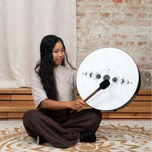 Load image into Gallery viewer, Meinl Sonic Energy - RD18DWB-SH Ritual Drum 18" Moon Phases - Musik Utan Gränser 
