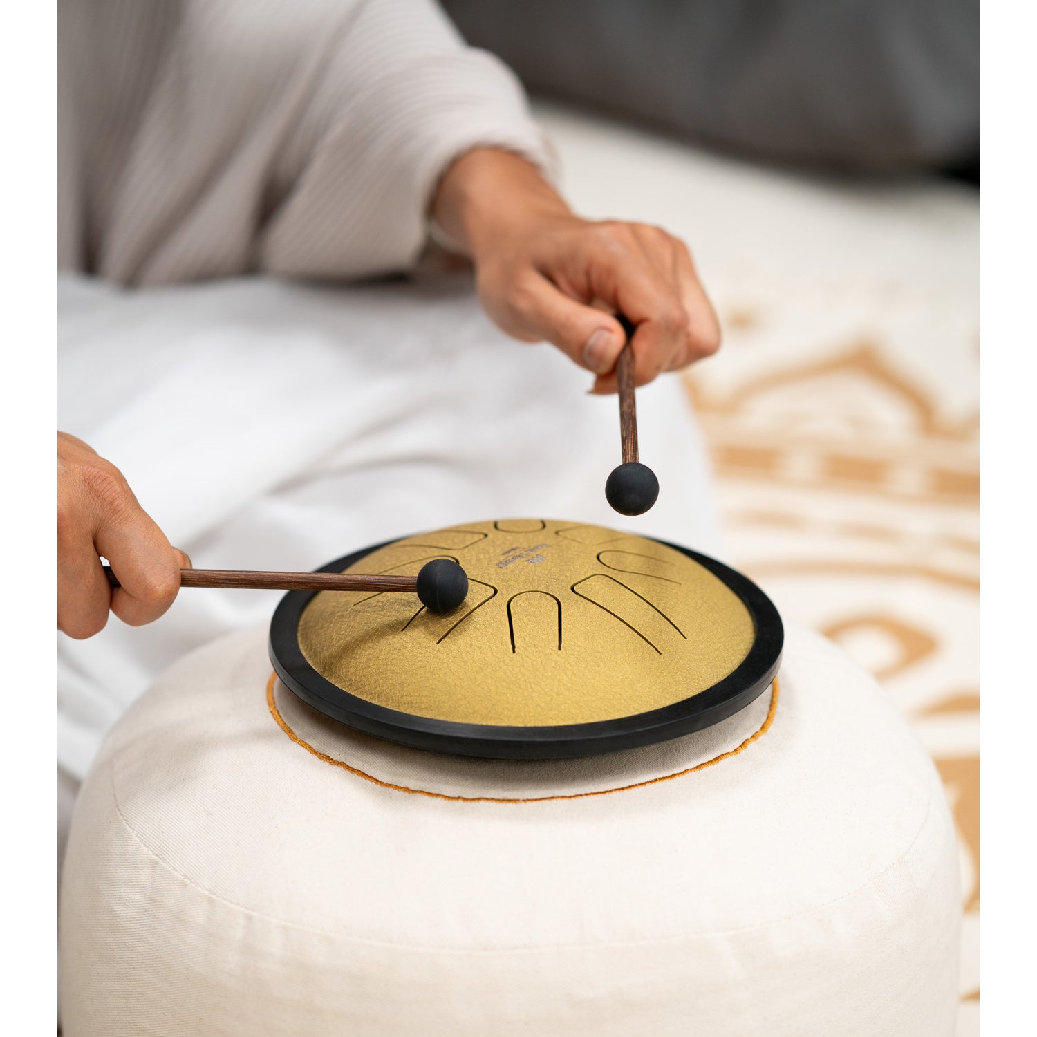 SSTD3G Small Steel Tongue Drum, C Minor, Gold
