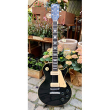 Load image into Gallery viewer, Les Paul Deluxe Pro 1976
