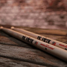 Load image into Gallery viewer, Vic Firth 2B
