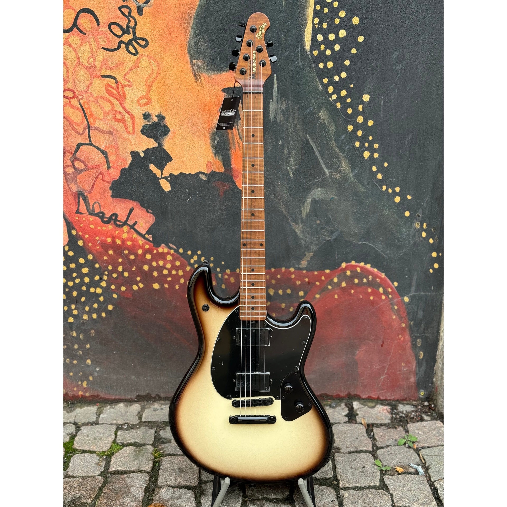 Ernie Ball Music Man - StingRay HT Brulee - Musik Utan Gränser 