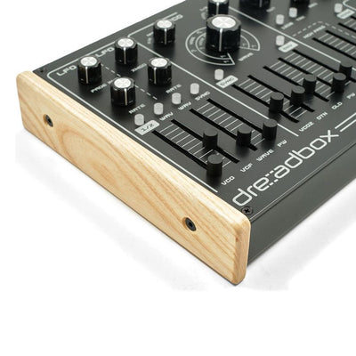 Dreadbox - Artemis 6-Voices - Musik Utan Gränser 