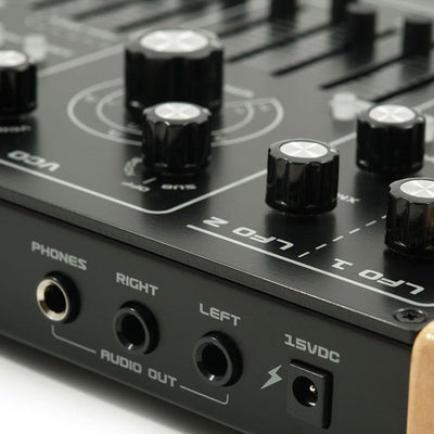 Dreadbox - Artemis 6-Voices - Musik Utan Gränser 