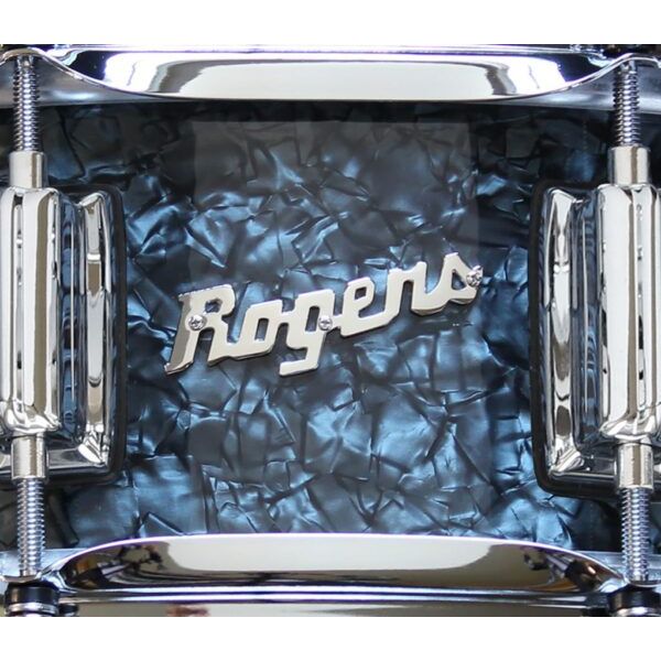 Rogers - DynaSonic 14×5 Wood Shell Snare | Beavertail Lug – Black Diamond Pearl - Musik Utan Gränser 