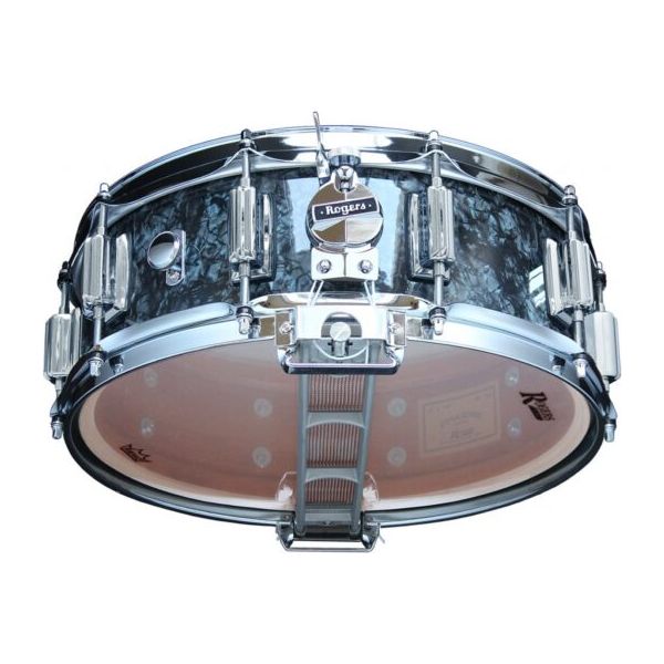 Rogers - DynaSonic 14×5 Wood Shell Snare | Beavertail Lug – Black Diamond Pearl - Musik Utan Gränser 