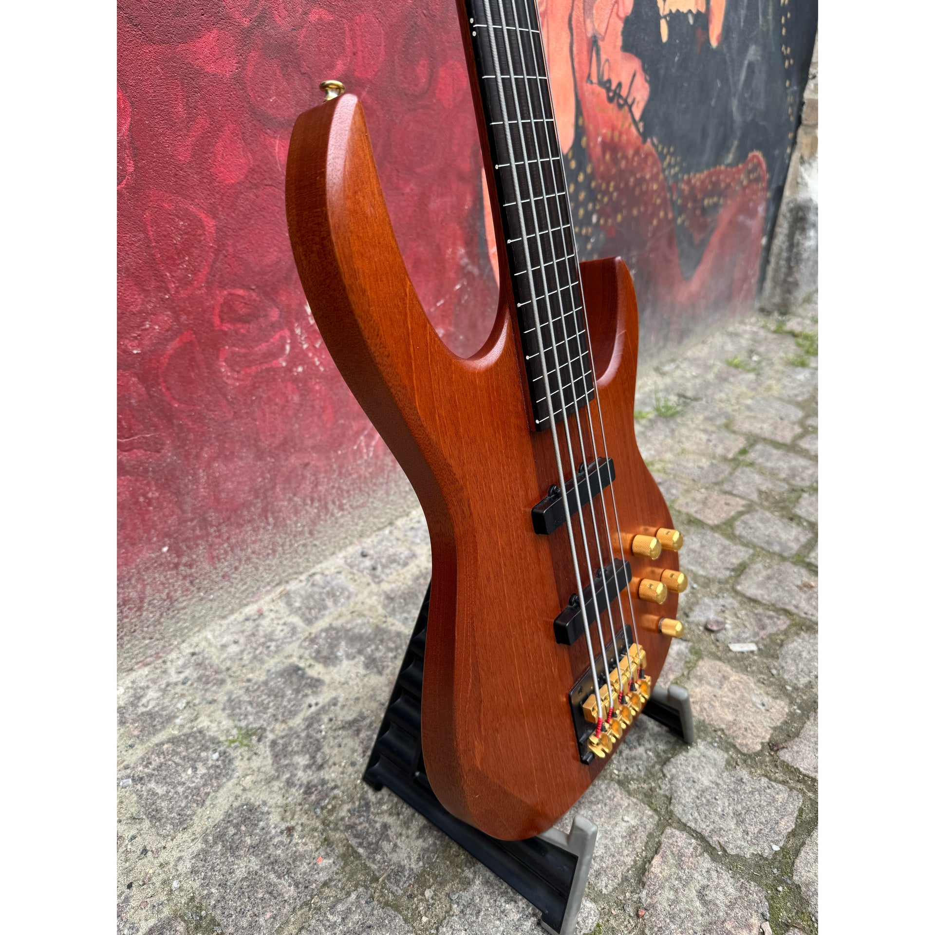 LB75 Bandlös 5-strängad