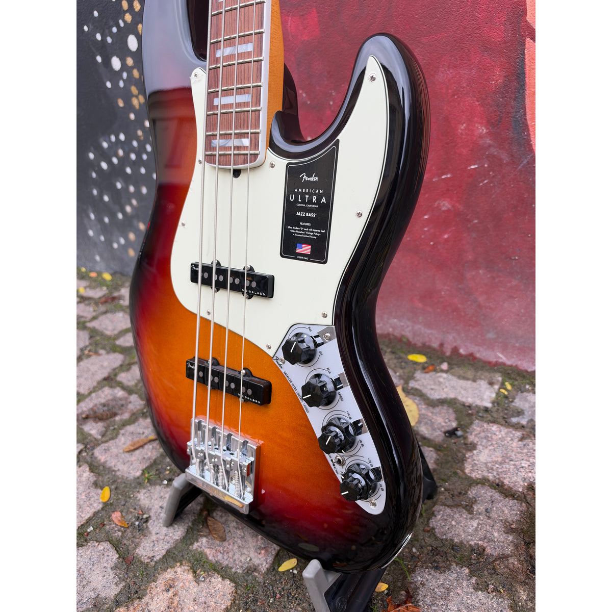 Fender Ultra Jazz Bass Ultraburst 2023 – bild 4