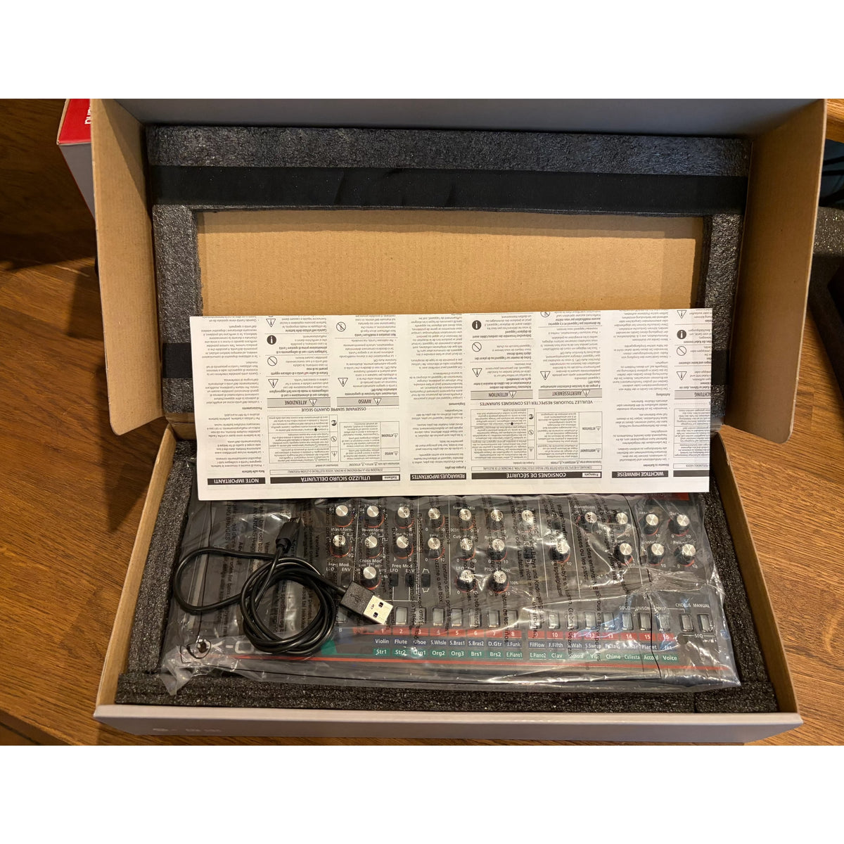 Roland JX-03 – bild 5