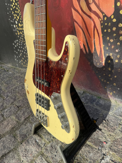 California TM4 Hardcore Aged Creme (2013)