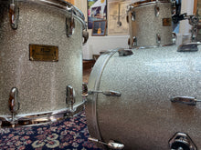 Ladda upp bild till gallerivisning, Masters Custom (Made In Japan) 90's Silver Sparkle
