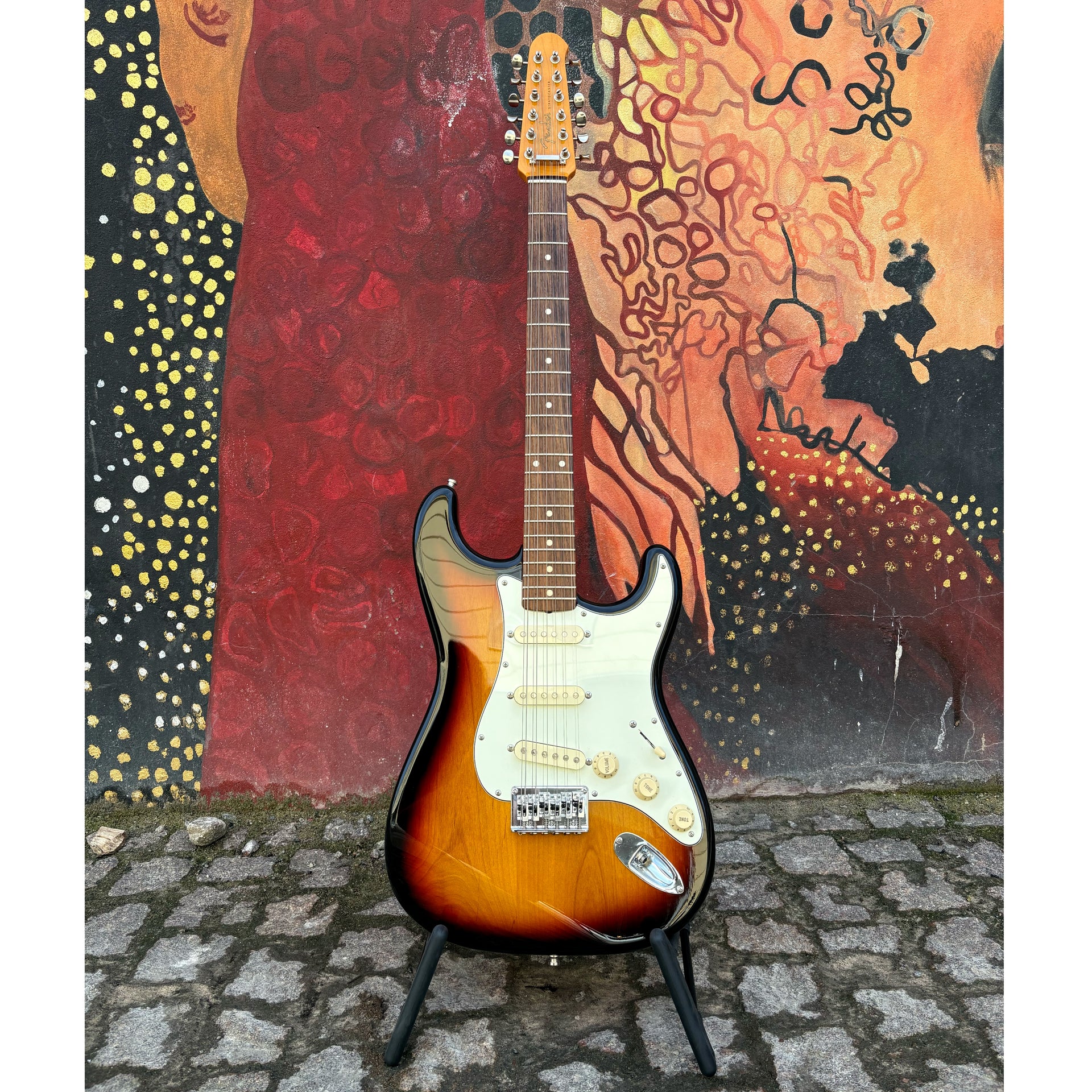 Stratocaster XII 1994 3-Color Sunburst