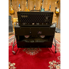 Ladda upp bild till gallerivisning, Conqueror Amp Head &amp; 2×12 Cabinet 1967
