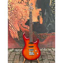 Ladda upp bild till gallerivisning, Luke III HSS Cherry Sunburst Flame Maple Top
