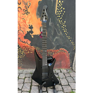 Ernie Ball Music Man - Kaizen 6 Apollo Black - Musik Utan Gränser 