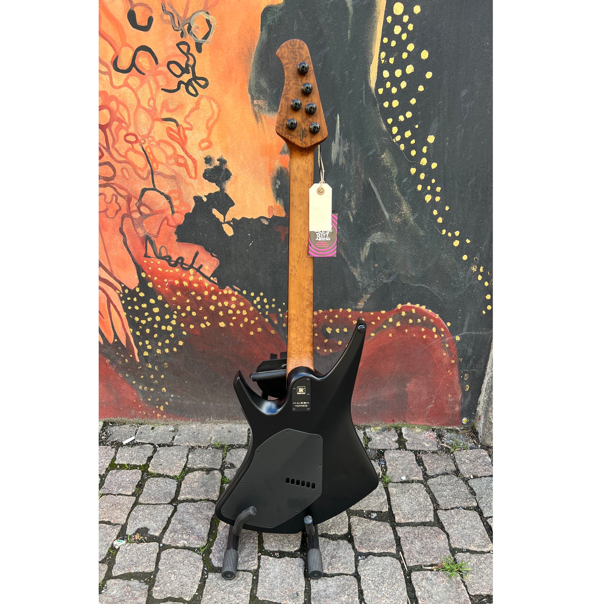 Ernie Ball Music Man - Kaizen 6 Apollo Black - Musik Utan Gränser 