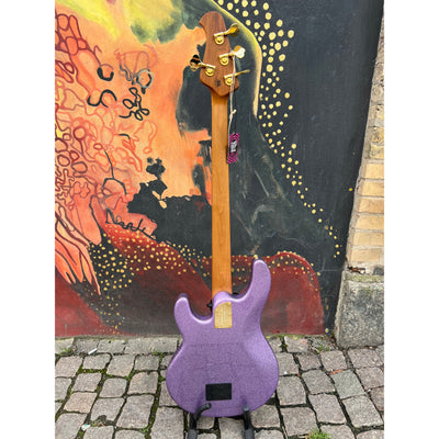 Ernie Ball Music Man - StingRay4 Special Amethyst Sparkle - Musik Utan Gränser 