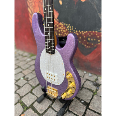 Ernie Ball Music Man - StingRay4 Special Amethyst Sparkle - Musik Utan Gränser 