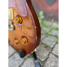 Ladda upp bild till gallerivisning, Custom 22 Violin Amber Burst 10 top 2004
