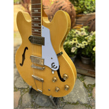 Ladda upp bild till gallerivisning, Casino Natural
