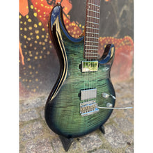 Ladda upp bild till gallerivisning, Luke 4 HH Maple Top Blue Dream 2024
