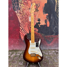 Ladda upp bild till gallerivisning, 75th Anniversary Commemorative Stratocaster US
