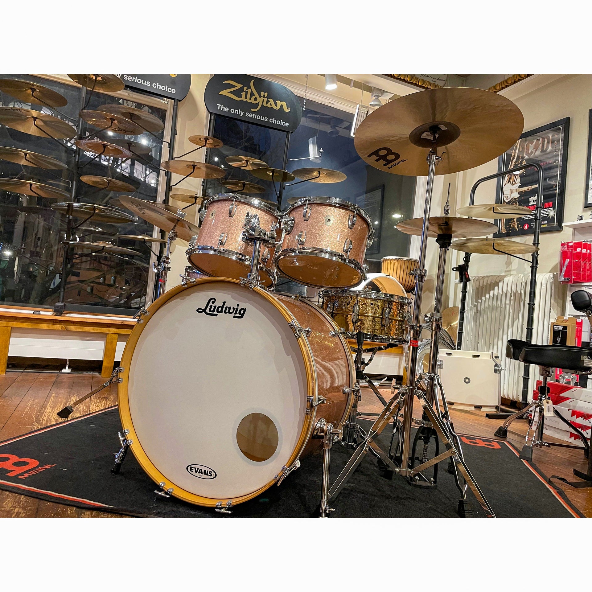 Ludwig - Super Classic Maple Champagne Sparkle - Musik Utan Gränser 
