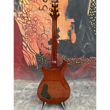 Load image into Gallery viewer, Custom 22 Violin Amber Burst Artist Pack 2004

