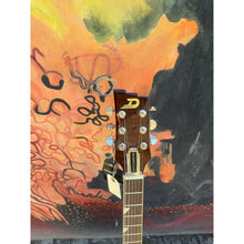 Load image into Gallery viewer, Gran Majesto Stop Tailpiece Catalina Green
