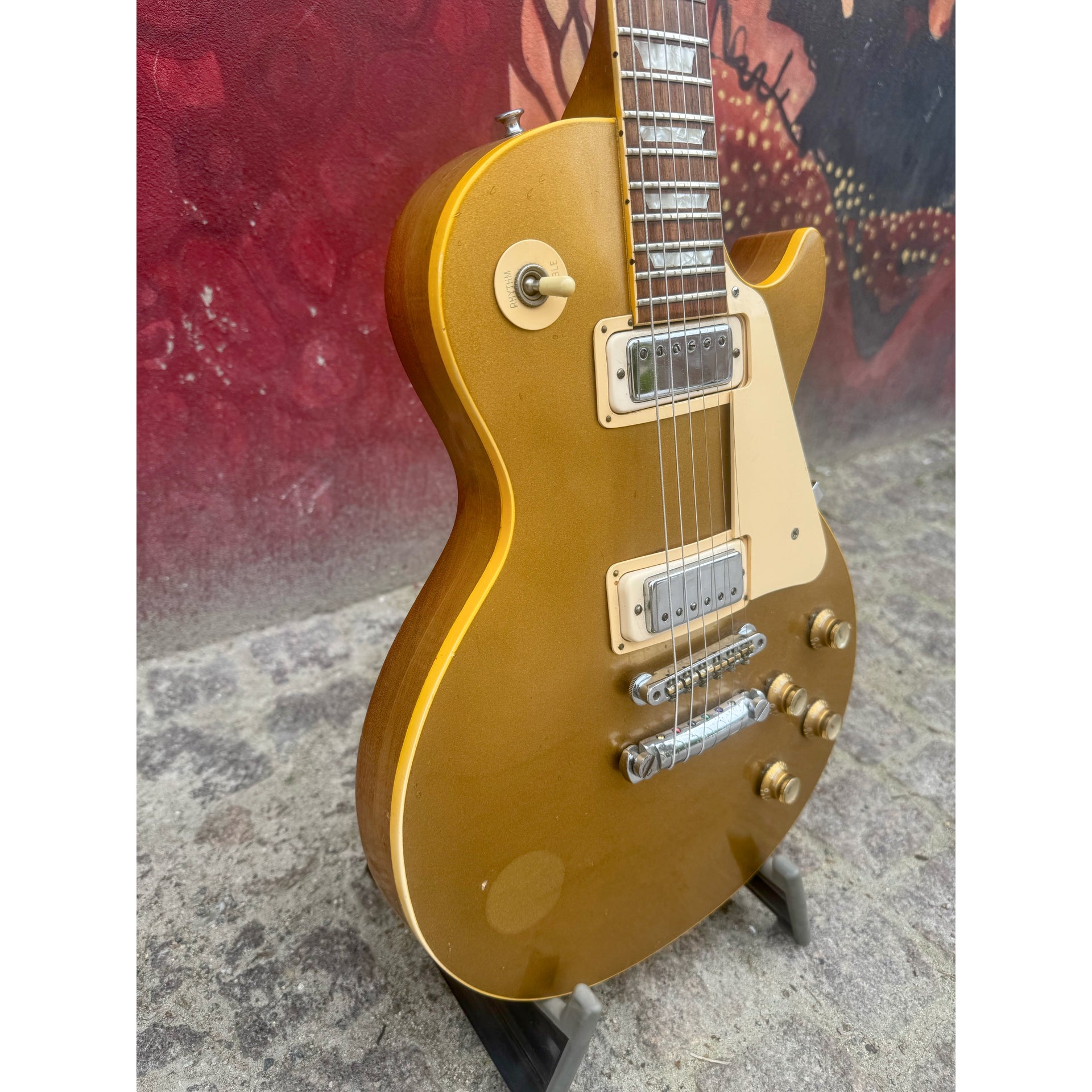 Les Paul Deluxe -73 Gold Top