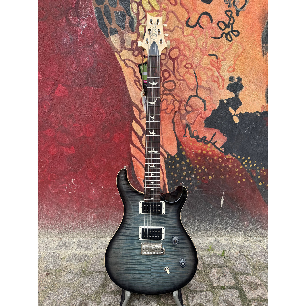 CE24 Faded Blue Smokeburst