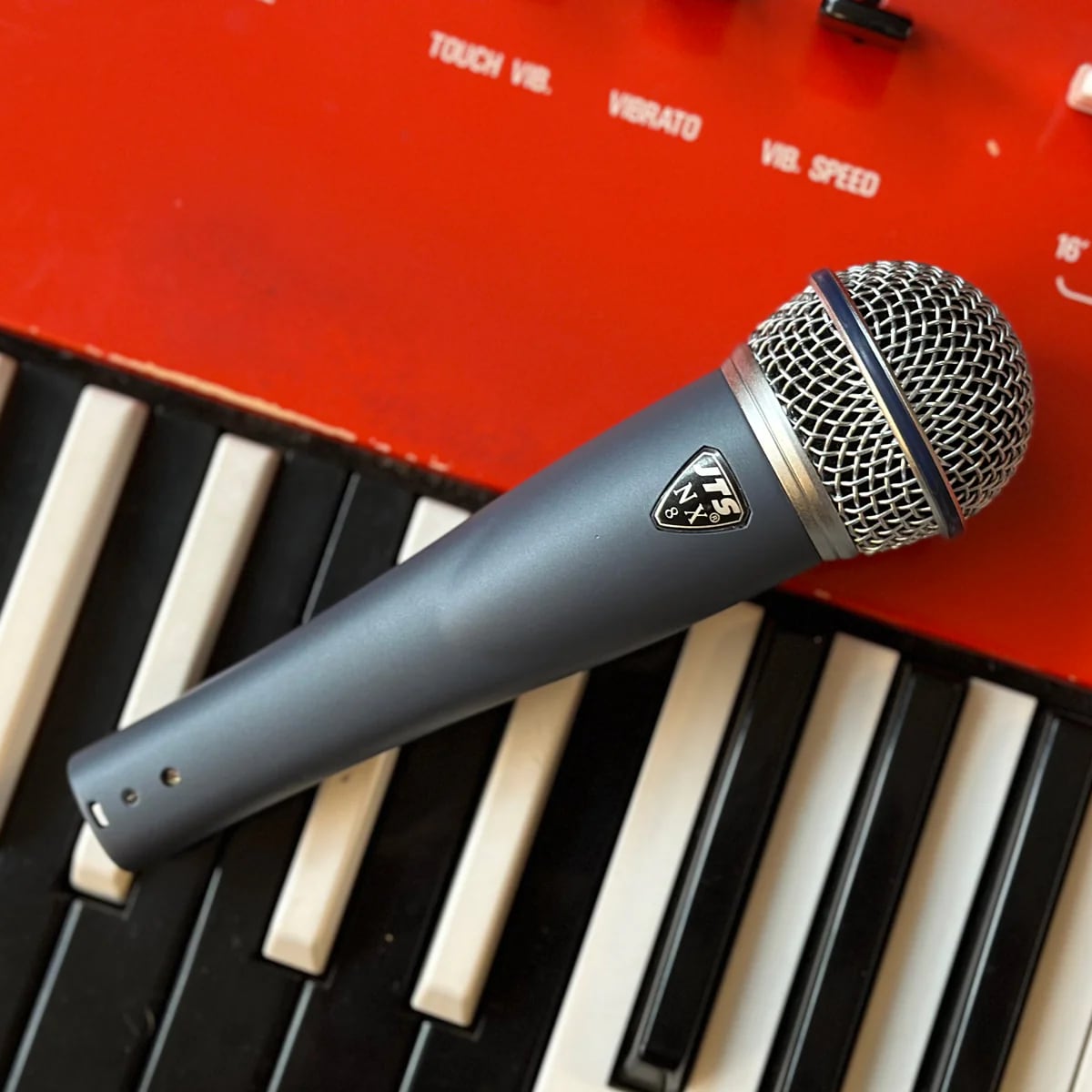 NX-8 Dynamisk sångmikrofon kardioid