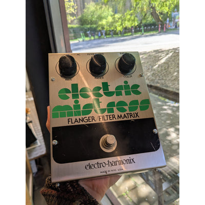 Electric Mistress V2 ca. 76–78
