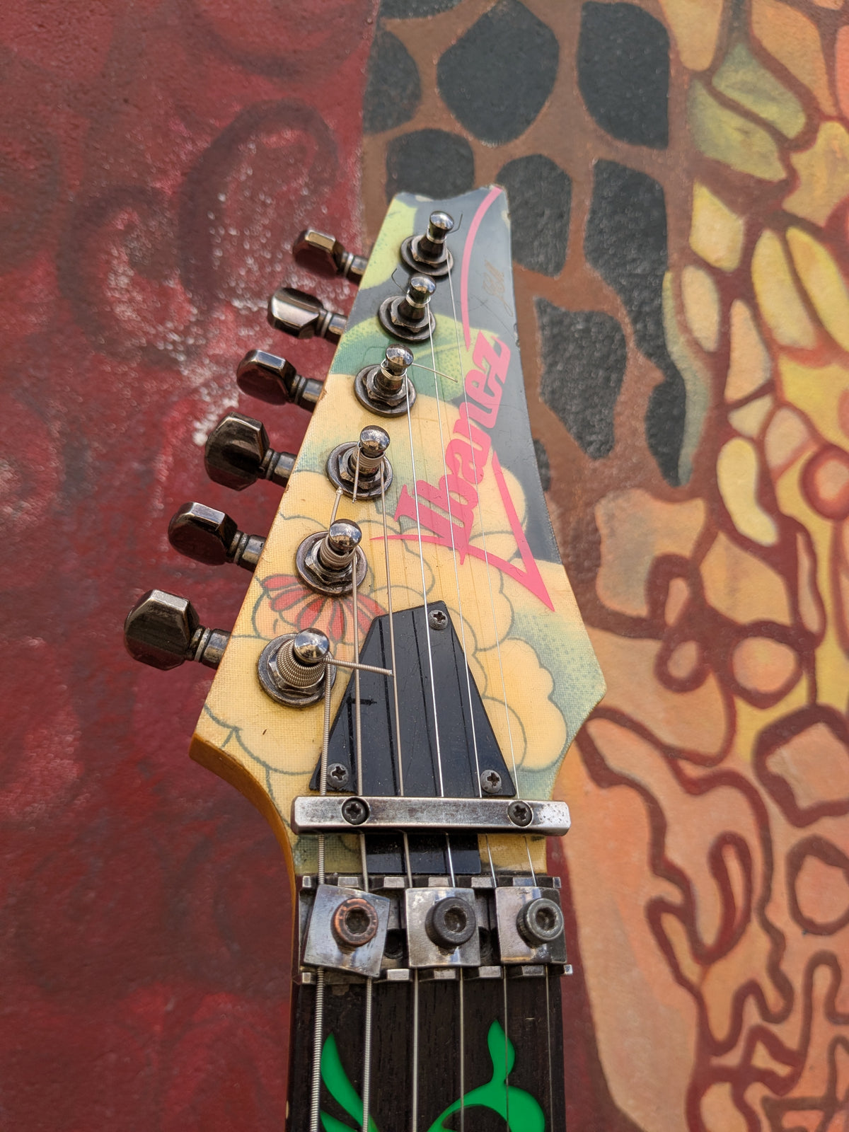 JEM77FP Floral Pattern 1991