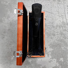 Load image into Gallery viewer, Warm Audio - WA-87 R2 Black - Musik Utan Gränser 
