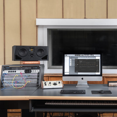 A77H 3-vägs studiomonitorer