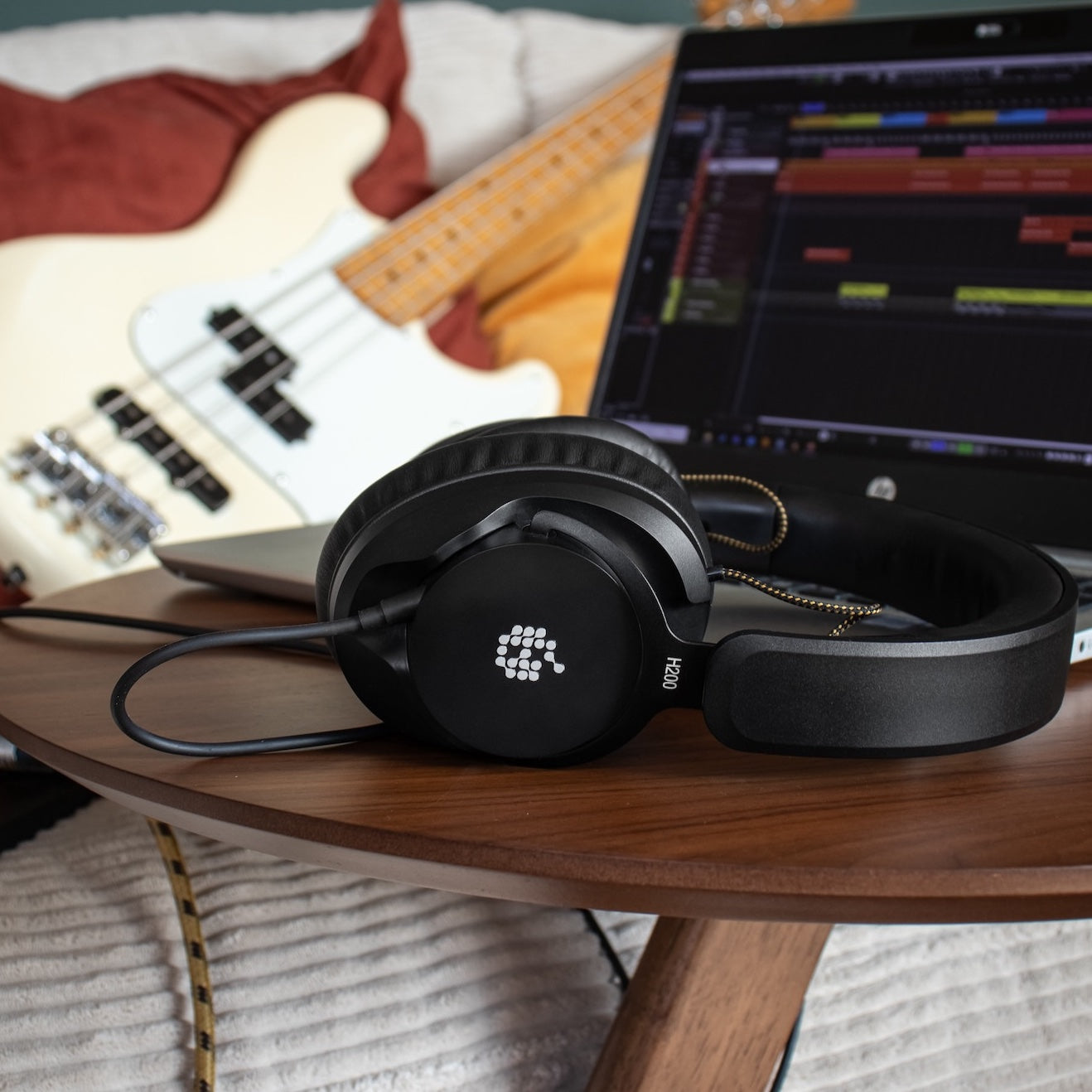 H200 Over-Ear Headphones