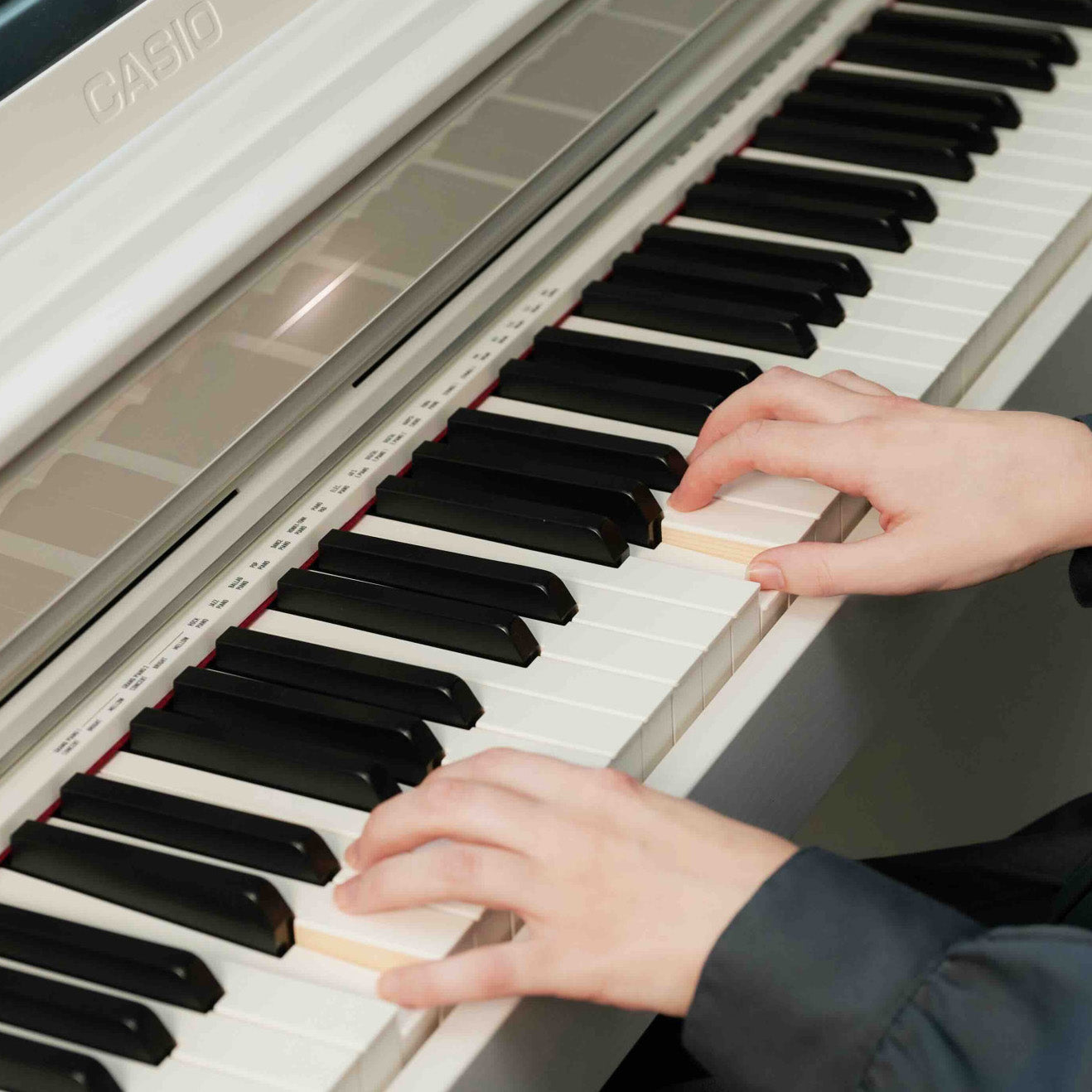 Casio - AP-S450 WH Smart Hybrid Celviano - Musik Utan Gränser 