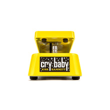 Ladda upp bild till gallerivisning, Cry Baby KH95Y Kirk Hammett Cry Baby Wah Yellow Sparkle Edition
