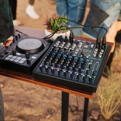 Mackie ProFX10 GO 10-kanals batteridriven analogmixer – bild 12