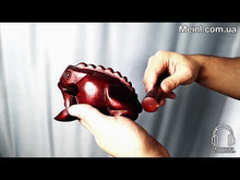 Ladda och spela upp video i Gallerivisaren, Wooden Frog Large Brown
