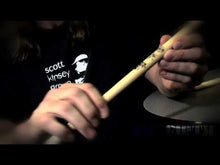 Ladda och spela upp video i Gallerivisaren, Danny Carey Signature
