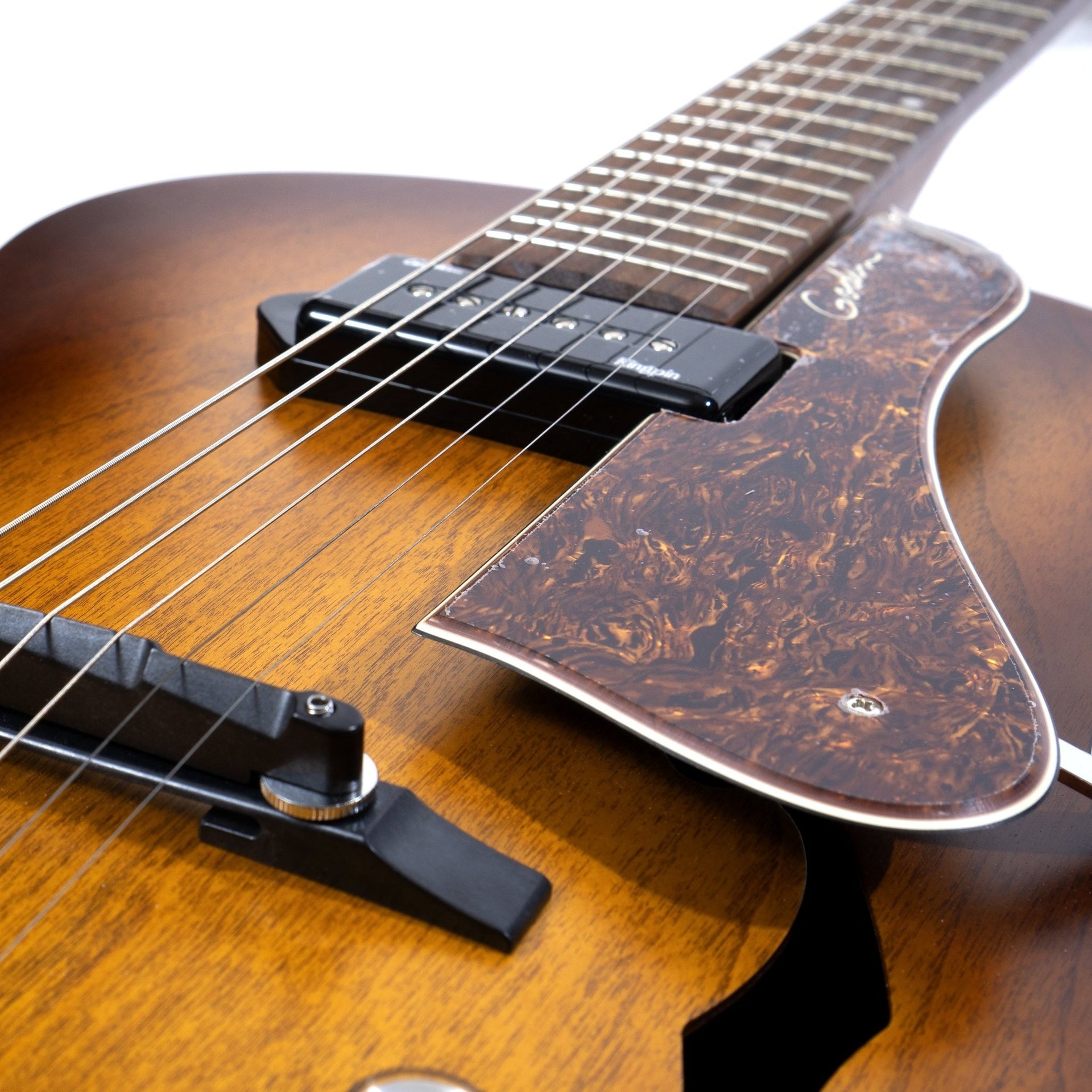 Godin - 5th Avenue Kingpin P90 Cognac Burst - Musik Utan Gränser 