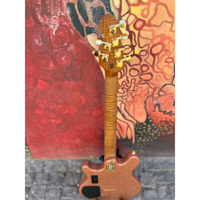 Ernie Ball Music Man - Valentine Pink Champagne Sparkle - Musik Utan Gränser 