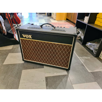 Vox - AC-15c1 inklusive footswitch - Musik Utan Gränser 