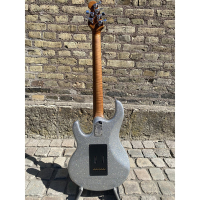 Ernie Ball Music Man - BFR Silhouette HSH Silver Flake Sparkle - Musik Utan Gränser 